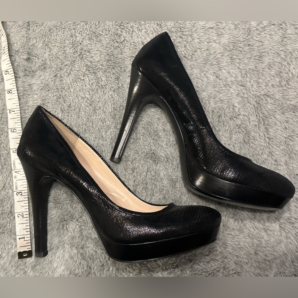 Calvin Klein - Black Kendall Pumps. Size 9
